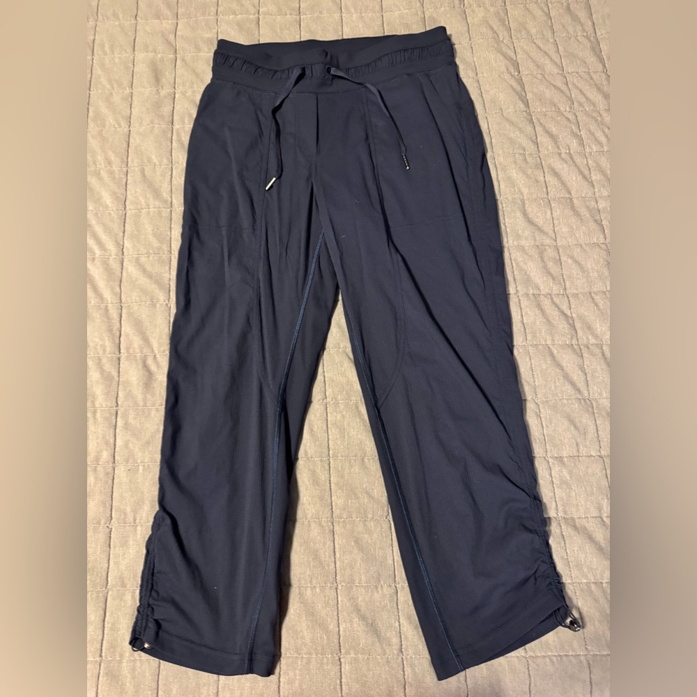 Lululemon - CROPPED Dance Studio Pants  - Size 8
